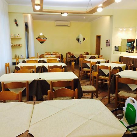 Hotel California Bellaria-Igea Marina Dış mekan fotoğraf