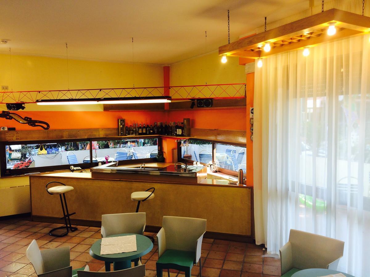 Hotel California Bellaria-Igea Marina Dış mekan fotoğraf